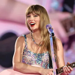 Cassandra (Ver2) Chords by Taylor Swift