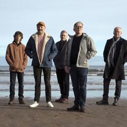 Falling Into The Sun Chords by Teenage Fanclub