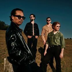 The Temper Trap chords for Lucky dimes