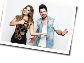 Dois Covardes Chords by Thaeme E Thiago