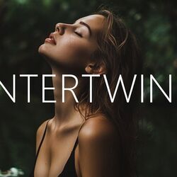 Intertwine Chords by Thomas Vouz