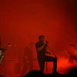 Someone To Talk To Chords by Three Days Grace