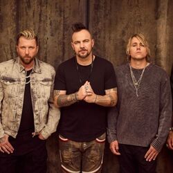 In Waves Bass Tab by Three Days Grace