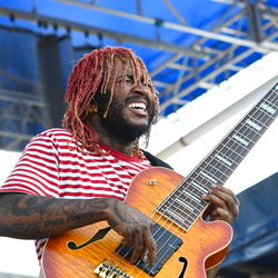 King Of The Hill Bass tabs by Thundercat