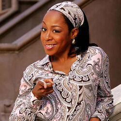 Everybody Hates Chris Chords by Tichina Arnold