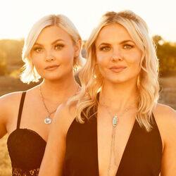 Hometown Song  Chords by Tigirlily Gold