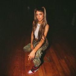 2:50 (remix) Chords by TINI