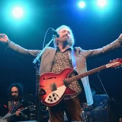 Mystic Eyes Live Intro Tab by Tom Petty And The Heartbreakers