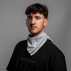 Oberlippenbart Chords by Tream