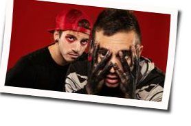 We Don't Believe Whats On Tv Bass tabs by Twenty One Pilots