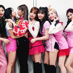Sunset Chords by Twice (트와이스)