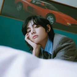 Slow Dancing Chords by V (BTS) (뷔)
