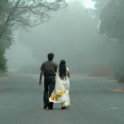 Neer Mizhi Peeliyil Chords by Vachanam