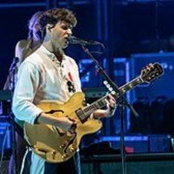Unbearably White Bass Tab by Vampire Weekend