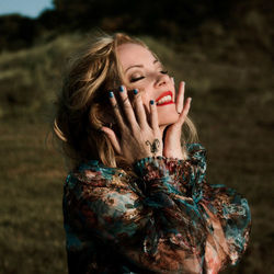 Sobreviviré Chords by Anneke Van Giersbergen
