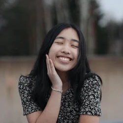 Bear With Me Chords by Vanisa Khamkhosy