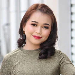 Simpak Enda Betampung Chords by Veronica Natasha