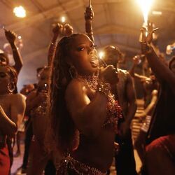 Party Girls Chords by Victoria Monét