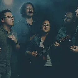 Running Live Chords by Vineyard Worship