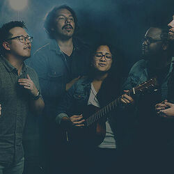 Running Live Chords by Vineyard Worship