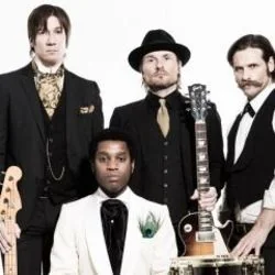 From My Arms Chords by Vintage Trouble