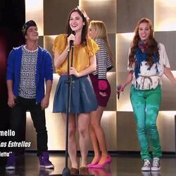 Alcancemos Las Estrellas  Chords by Martina Stoessel