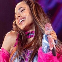 ¡salta! Chords by Martina Stoessel