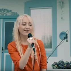 думаю про тебе Chords by Vivienne Mort