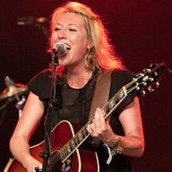 When The Day Breaks Chords by Martha Wainwright