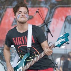 Giants Bass tabs by Walk The Moon