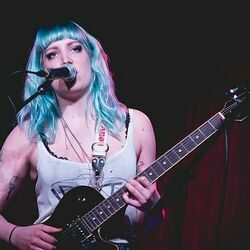 Trouble Chords by Warpaint