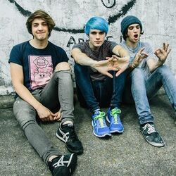 Hawaii Stay Awake Bass tabs by Waterparks