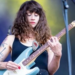 Can't Do Much Chords by Waxahatchee
