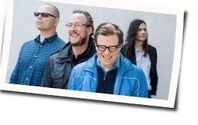 Get Right Chords by Weezer
