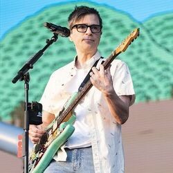 Buddy Holly Live Tabs by Weezer