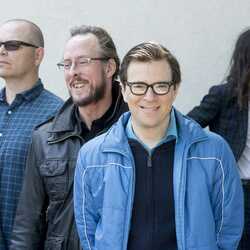 Cuomoville Chords by Weezer