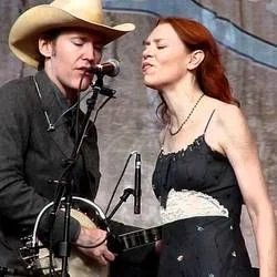 Six White Horses Chords by Gillian Welch