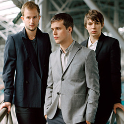 Goldmine Chords by White Lies