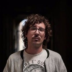 Ogni Giorno Alle 18 Chords by Willie Peyote