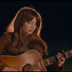 Want Me Now Chords by Willow Avalon