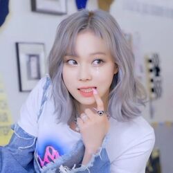 Winter (윈터) (Æspa) chords for Blue live