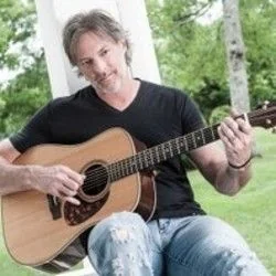 Whiskey Makes Me Think About You Chords by Darryl Worley