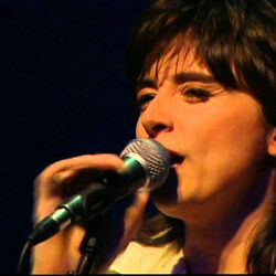 Eerst Nemen We Manhattan Chords by Yasmine