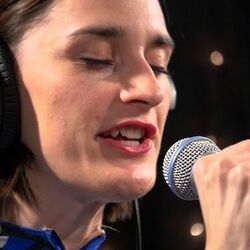 Florence En Italie Chords by YELLE
