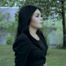 Hitam Bukan Putih Chords by Yelse