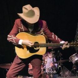 Nothings Changed Here Chords by Dwight Yoakam