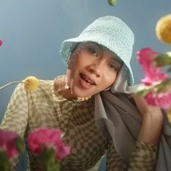 Risk It All Chords by Yuna