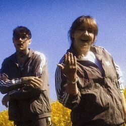 Bottle Of Wine Chords by Yung Yury, Mama Yury