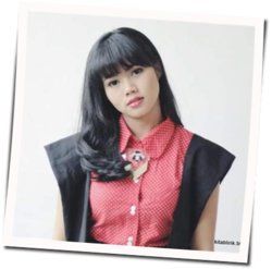 Intuisi  Chords by Yura Yunita