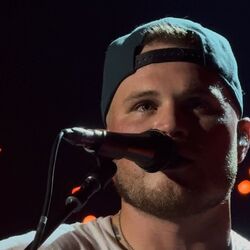 Dry Deserts Chords by Zach Bryan